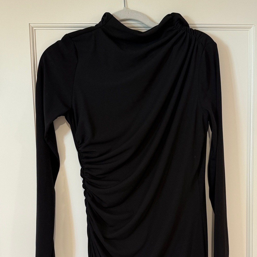 Zara Elegant Black Ruched Long Sleeve dress